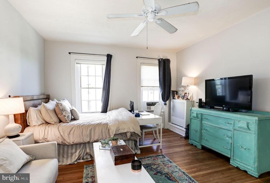 2227 20th Street Nw - Photo 9