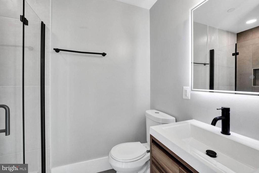 4012 Georgia Avenue Nw - Photo 14