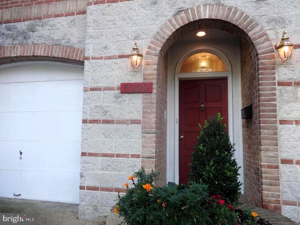 5330 Connecticut Avenue Nw - Photo 37