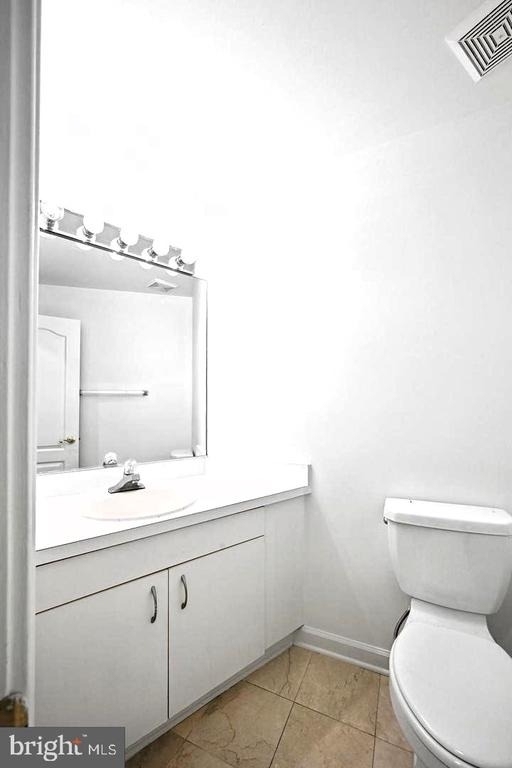 5330 Connecticut Avenue Nw - Photo 17