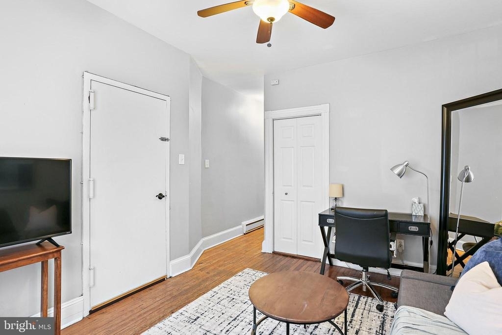 1211 33rd Street Nw - Photo 6
