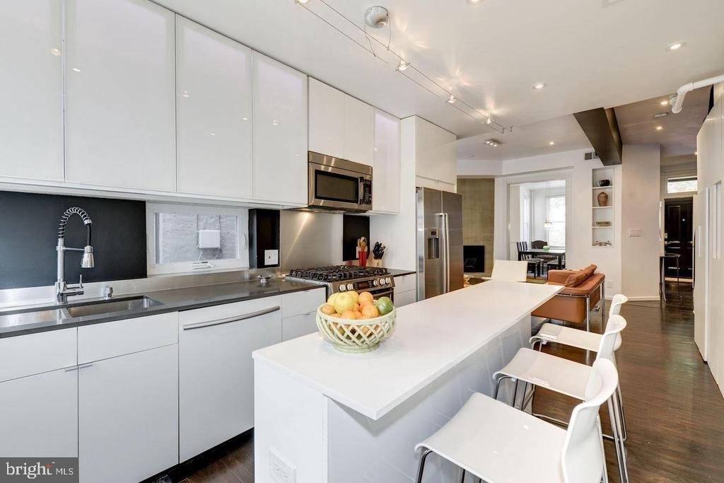 1957 3rd Street Nw - Photo 9