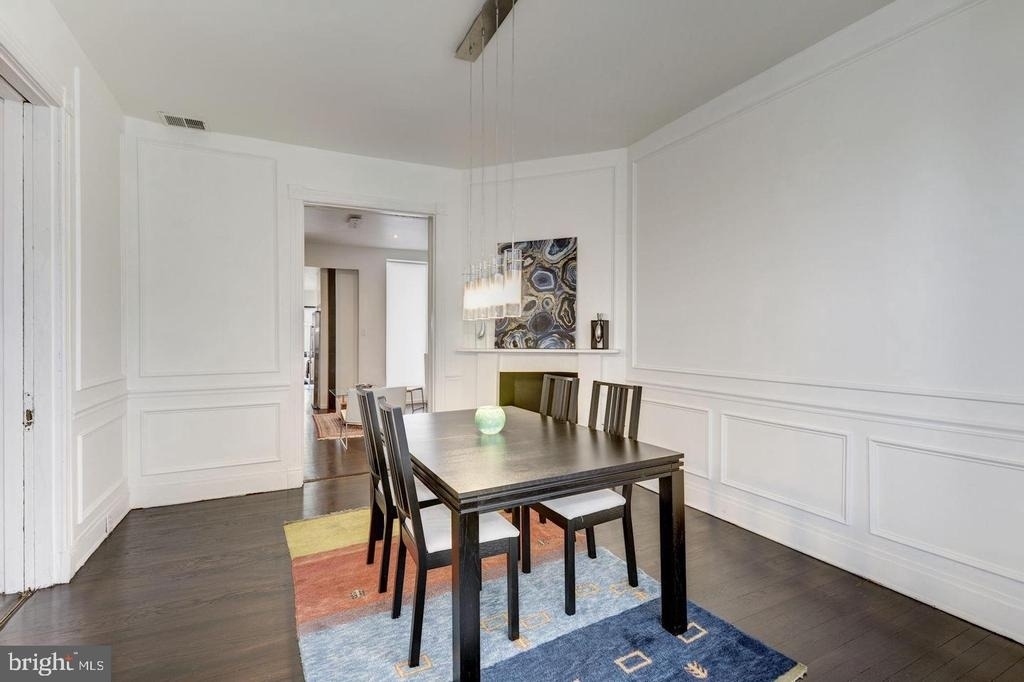 1957 3rd Street Nw - Photo 4