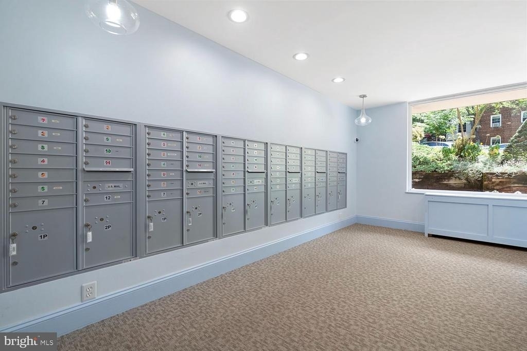 2400 41st Street Nw - Photo 16