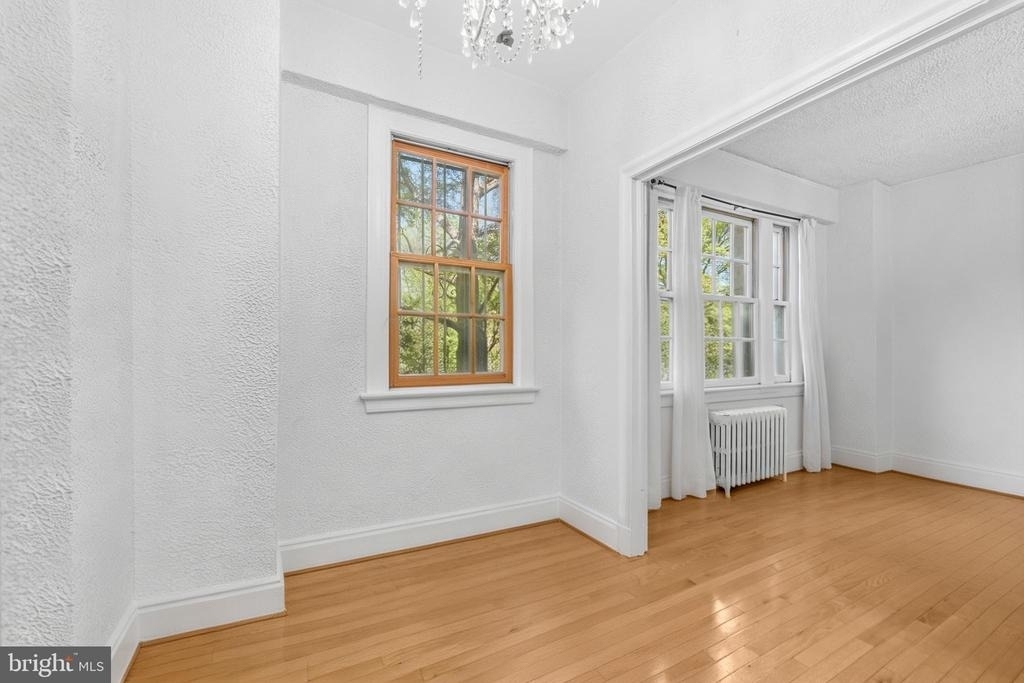 2032 Belmont Road Nw - Photo 11