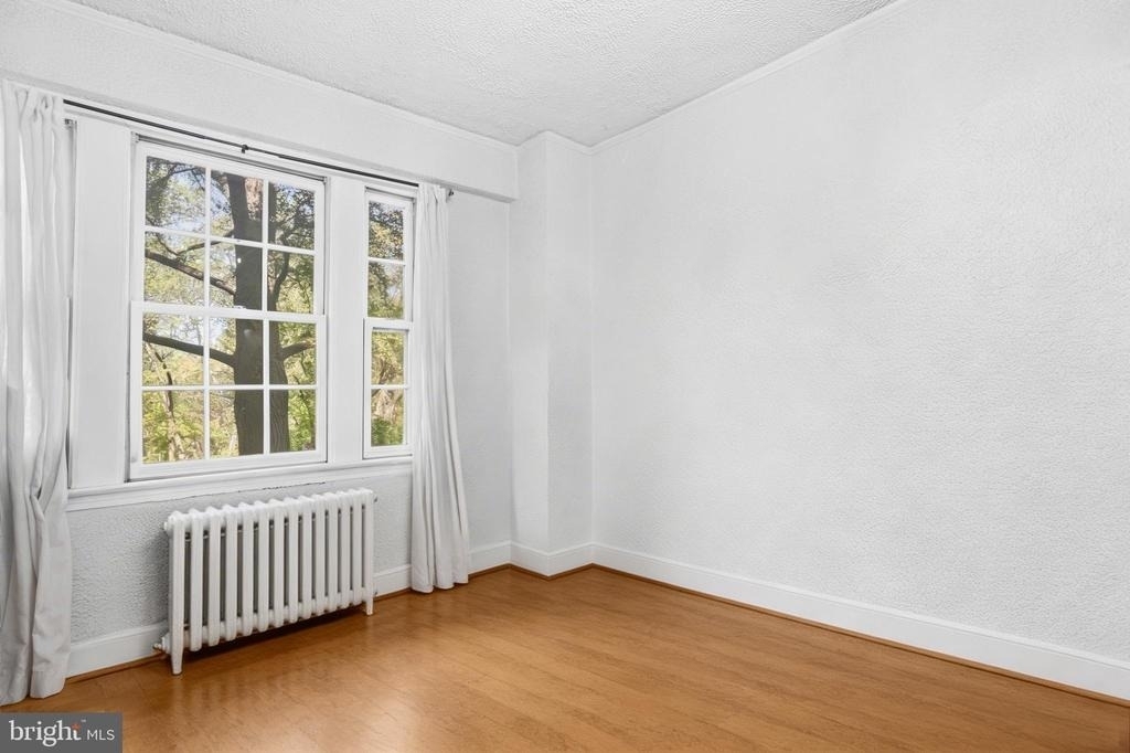 2032 Belmont Road Nw - Photo 10