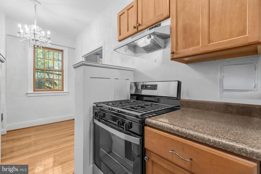 2032 Belmont Road Nw - Photo 14