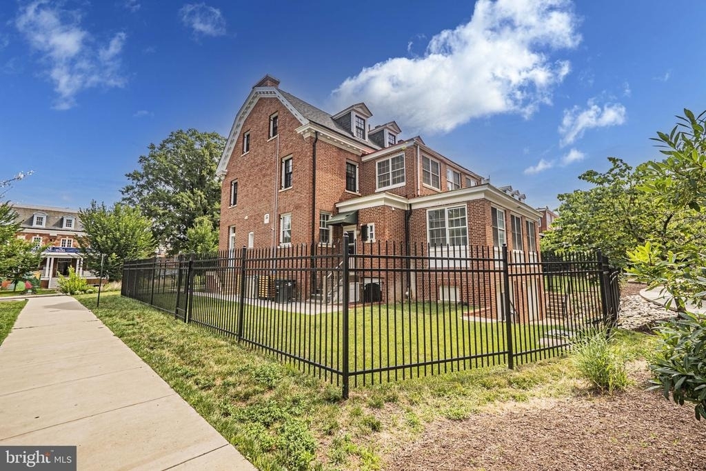 1010 Main Drive Nw - Photo 48