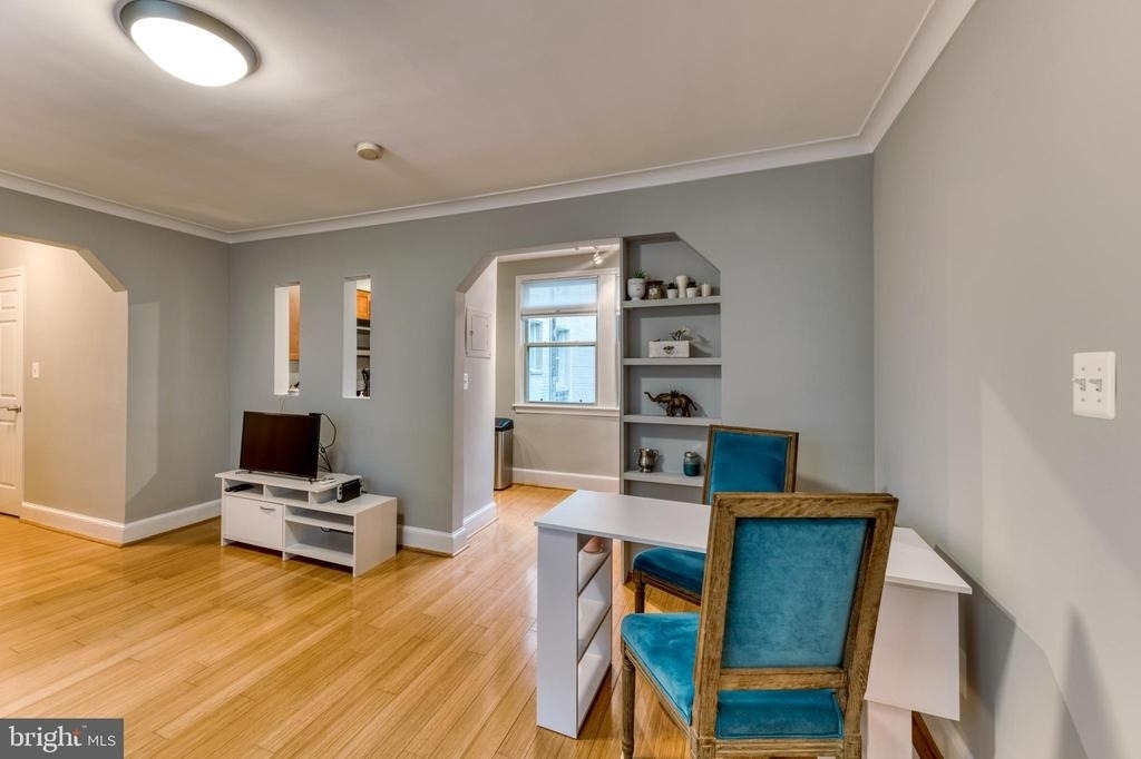 1363 K Street Se - Photo 9