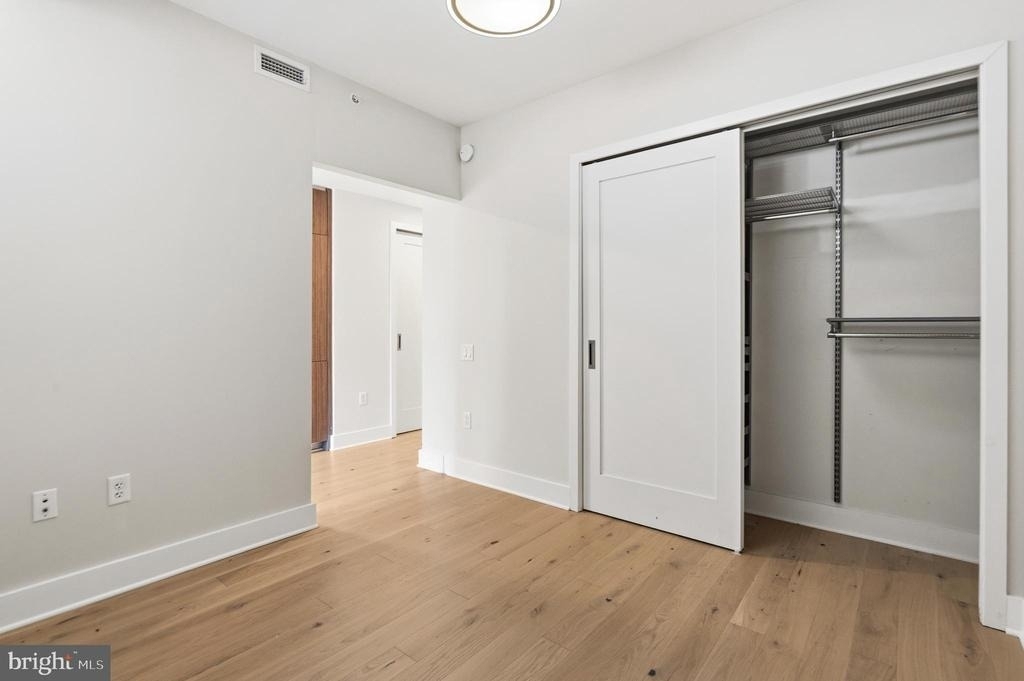 1211 Van Street Se - Photo 15