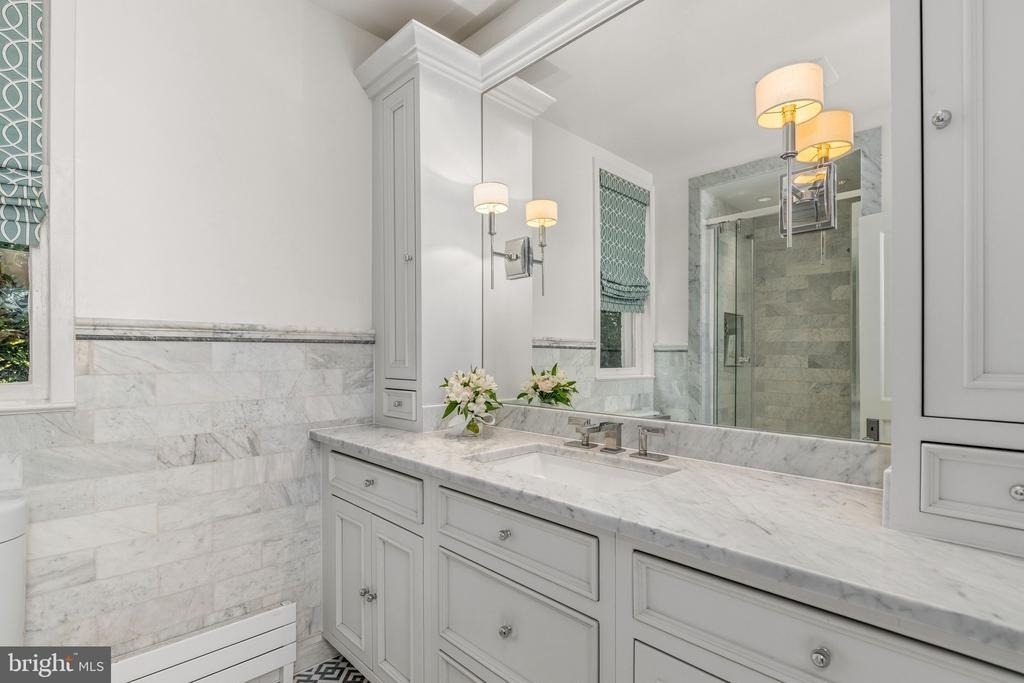 3044 Cambridge Place Nw - Photo 9