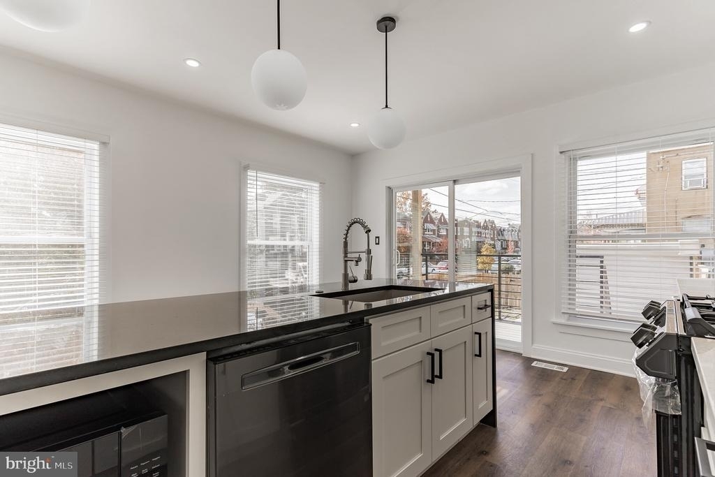 5300 5th Street Nw - Photo 4