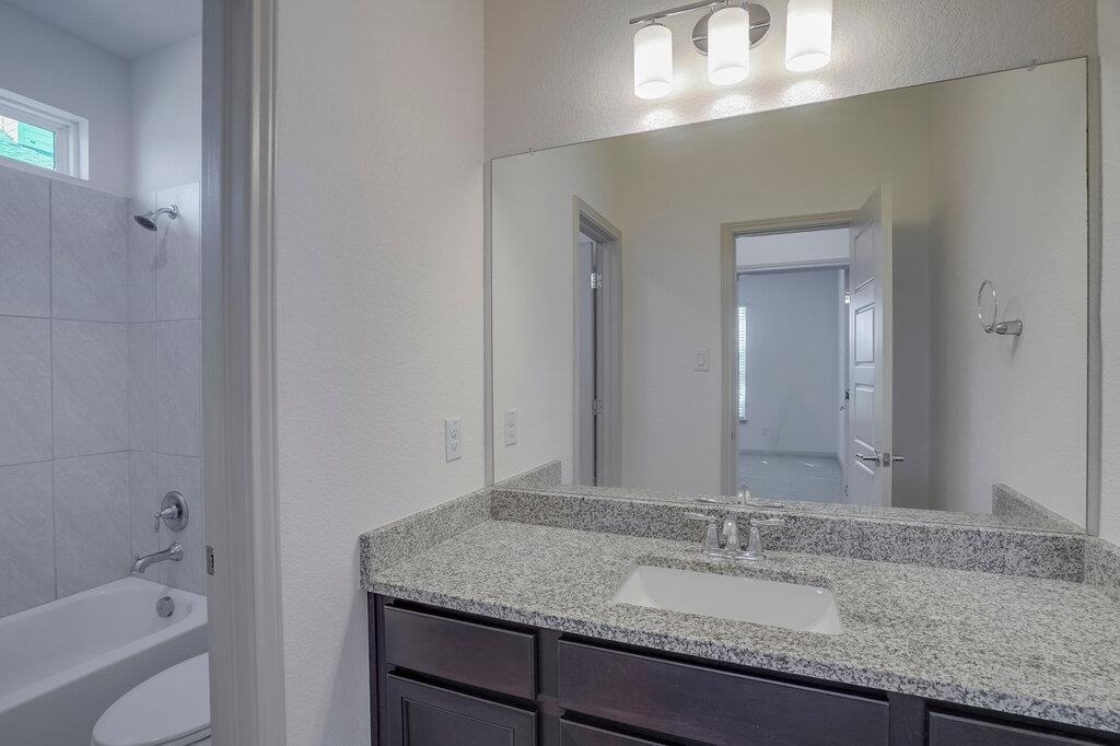 5616 Monrovia Ln - Photo 17