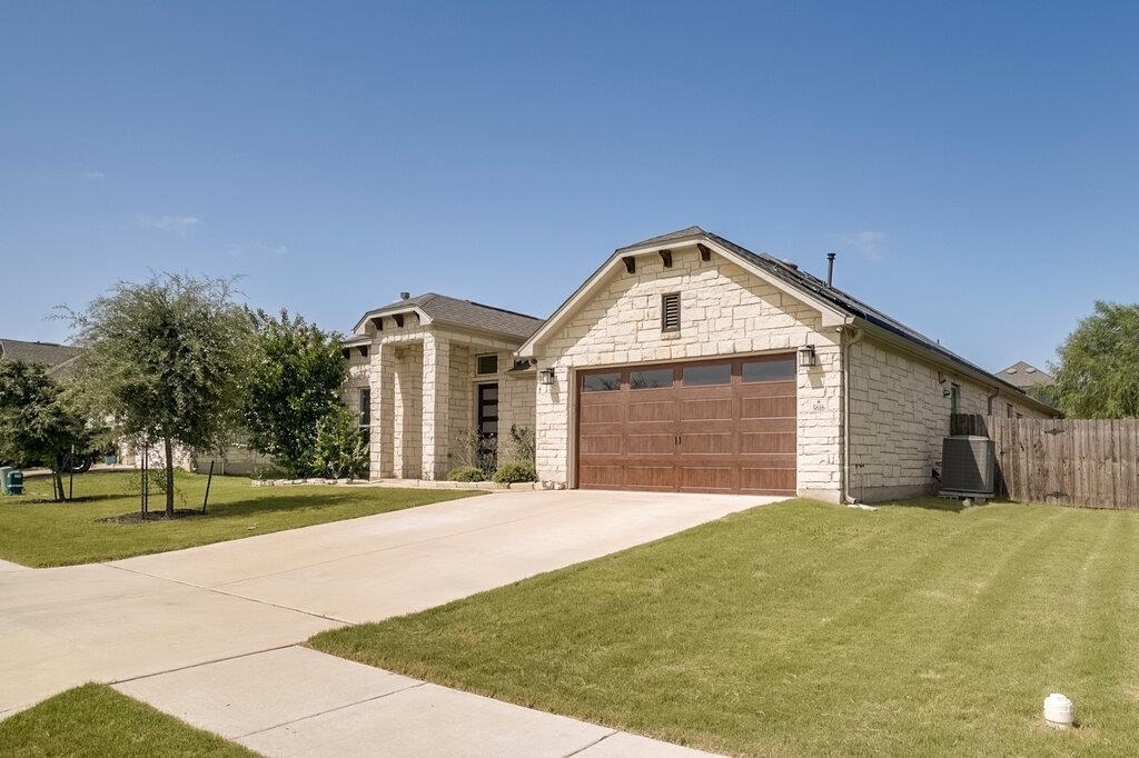 5616 Monrovia Ln - Photo 1