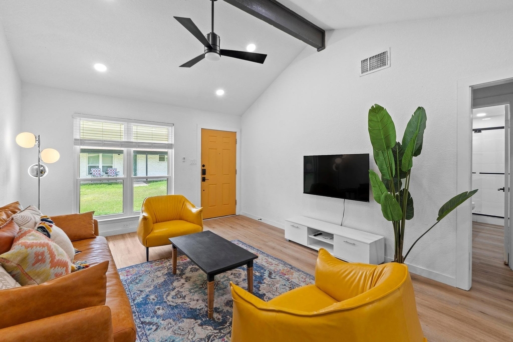 10601 Macmora Rd - Photo 5