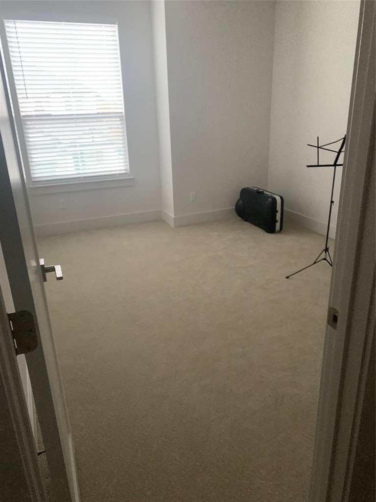 1216 Westborough Ln - Photo 2