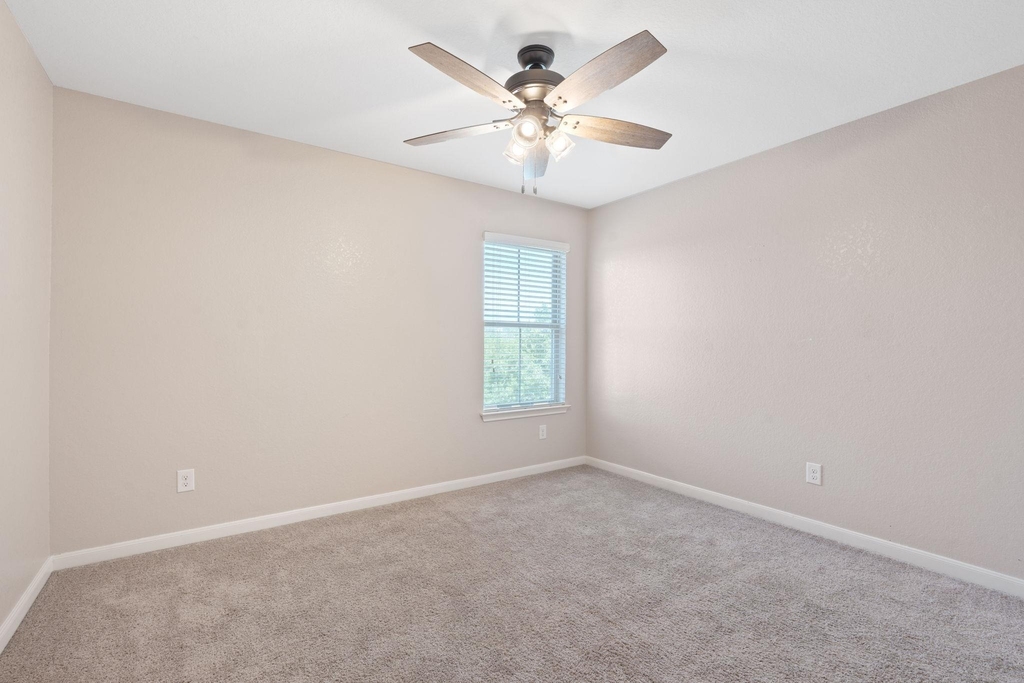 307 Parkside Dr - Photo 26
