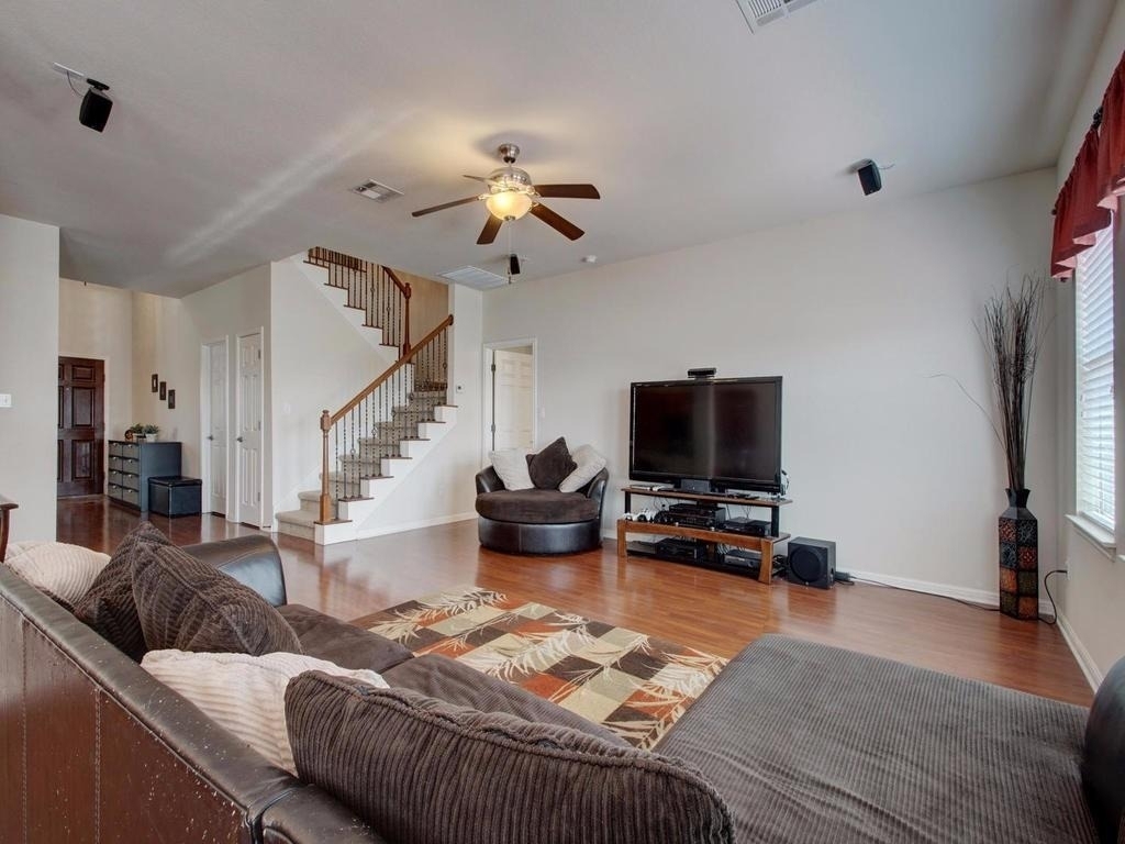 15104 Fernhill Dr - Photo 8