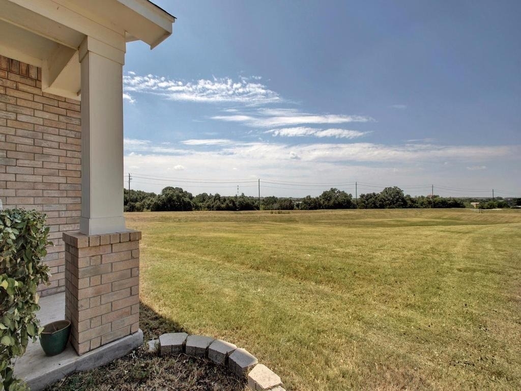 15104 Fernhill Dr - Photo 3
