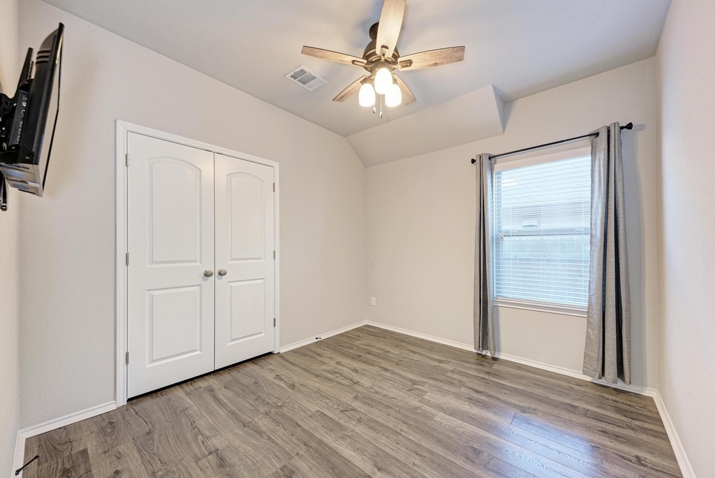 136 Finley St - Photo 27