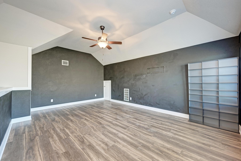 136 Finley St - Photo 32