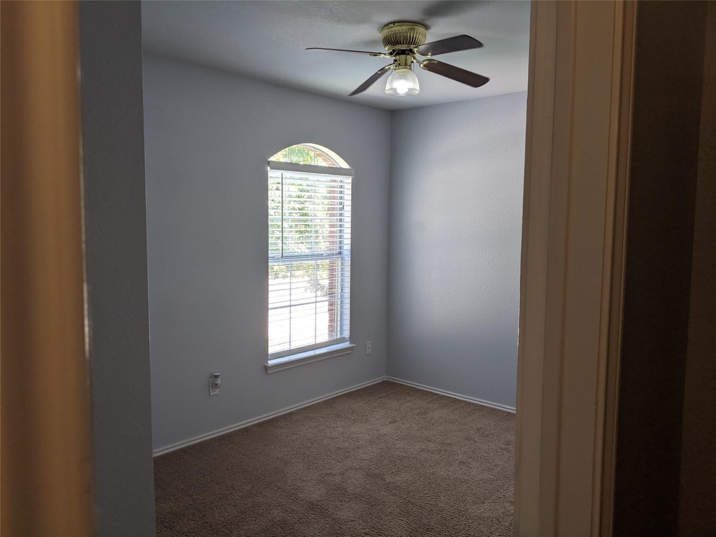 1702 Southwestern Trl - Photo 5