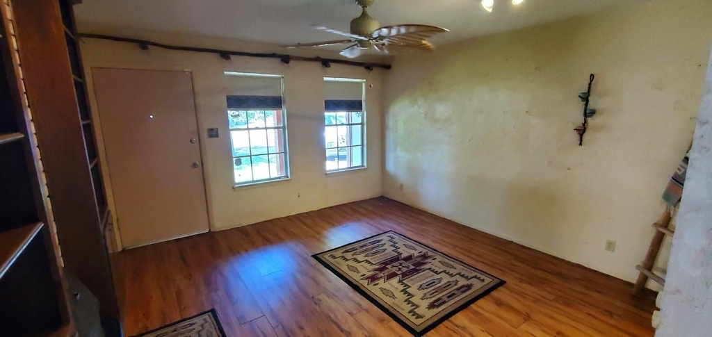 1806 Cherry Orchard Dr - Photo 5