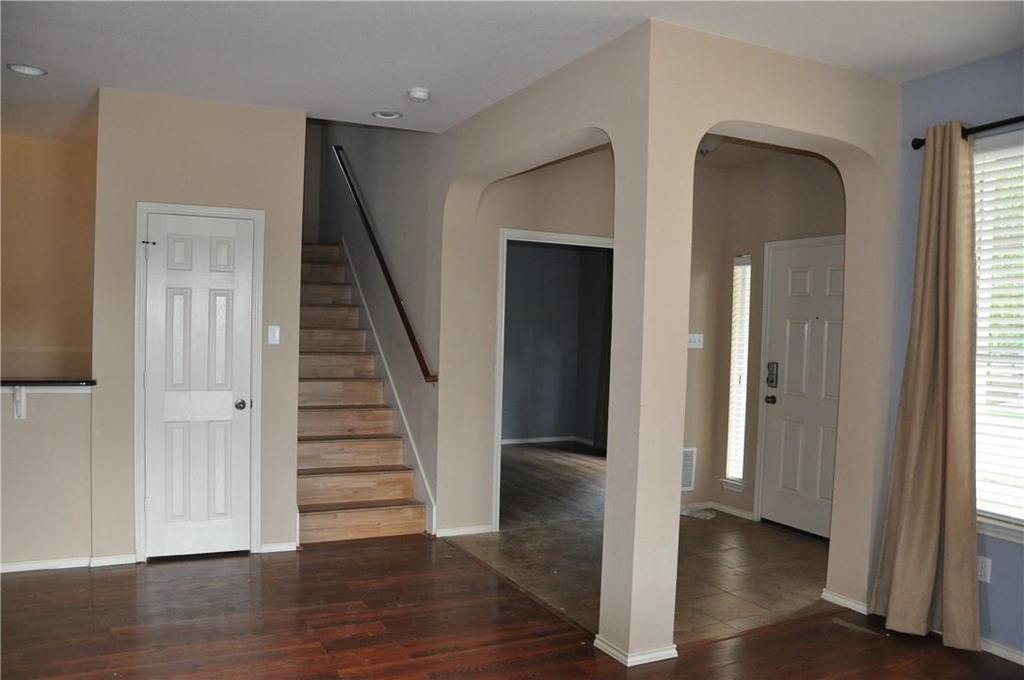 1501 Big Thicket Dr - Photo 6
