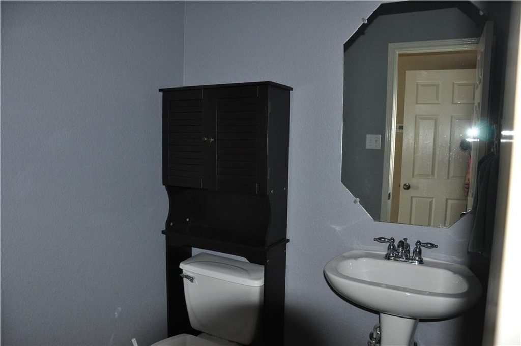 1501 Big Thicket Dr - Photo 11
