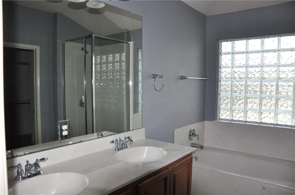 1501 Big Thicket Dr - Photo 16