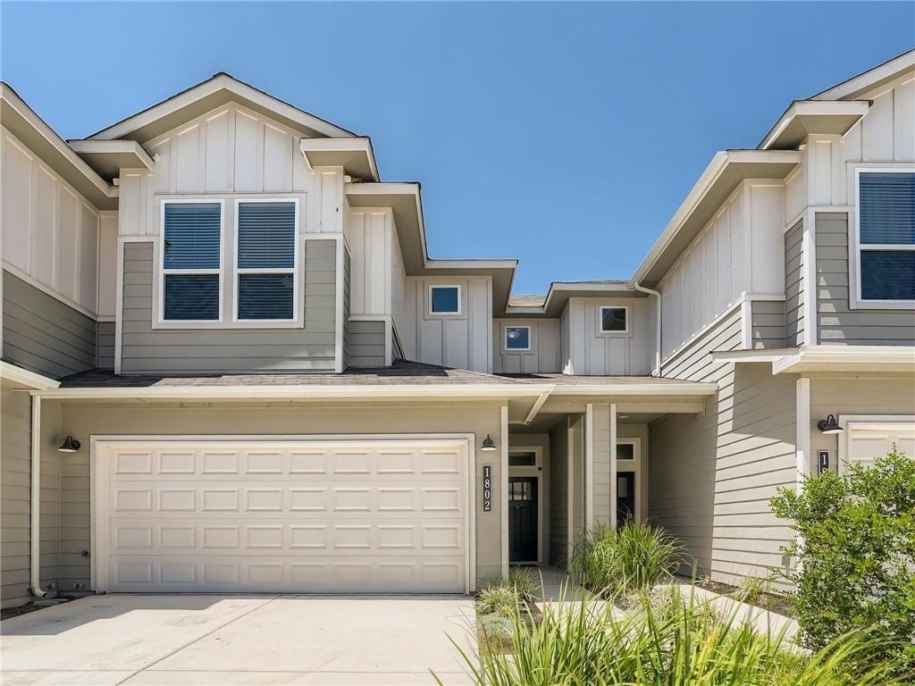 1802 Roseburg Dr - Photo 1