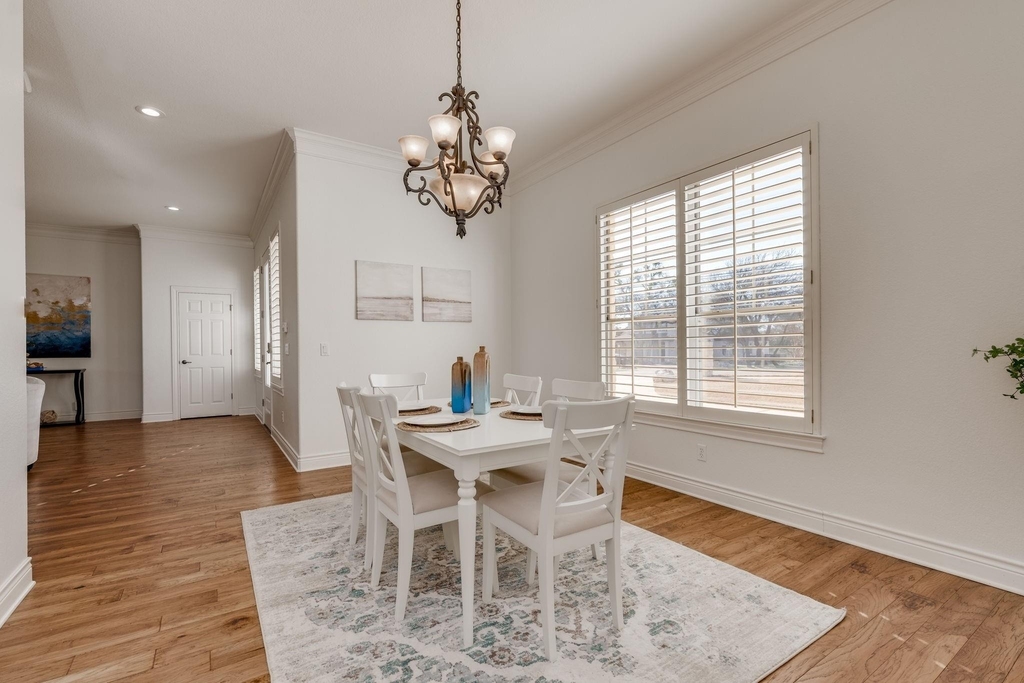 132 Lakeway Dr - Photo 10