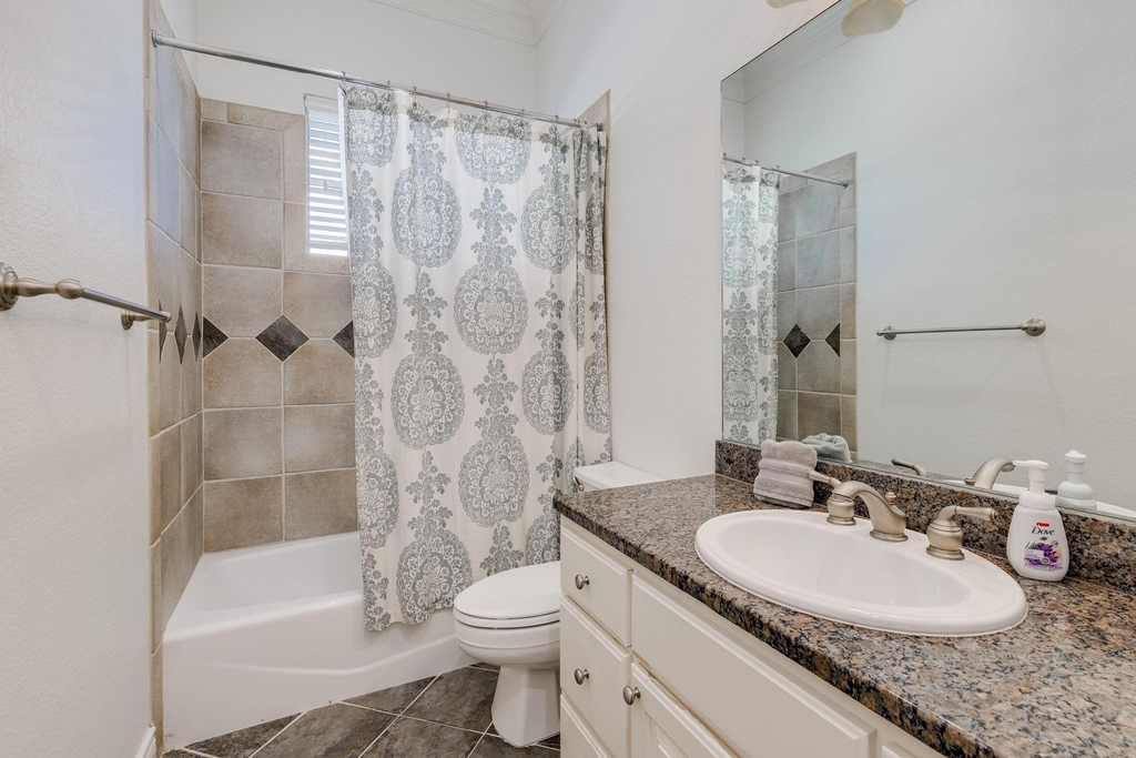 132 Lakeway Dr - Photo 20