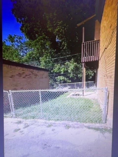 1103 Marlton St - Photo 2
