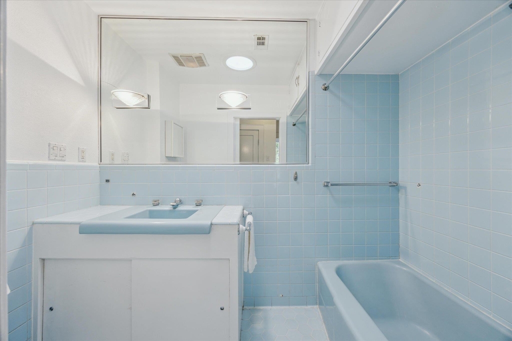 3300 Harris Park Ave - Photo 11
