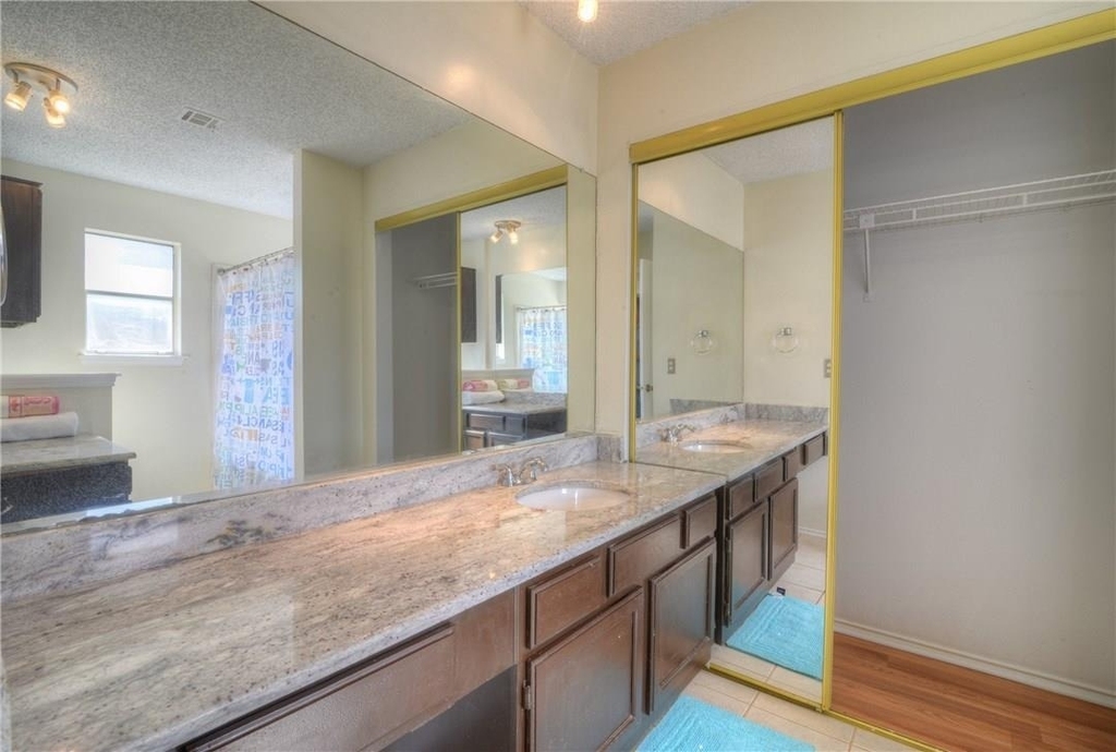 6320 Avery Island Ave - Photo 14
