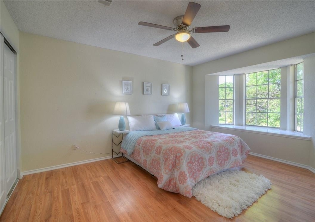 6320 Avery Island Ave - Photo 11