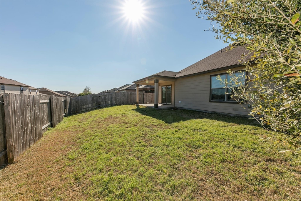 1141 Renaissance Trl - Photo 17