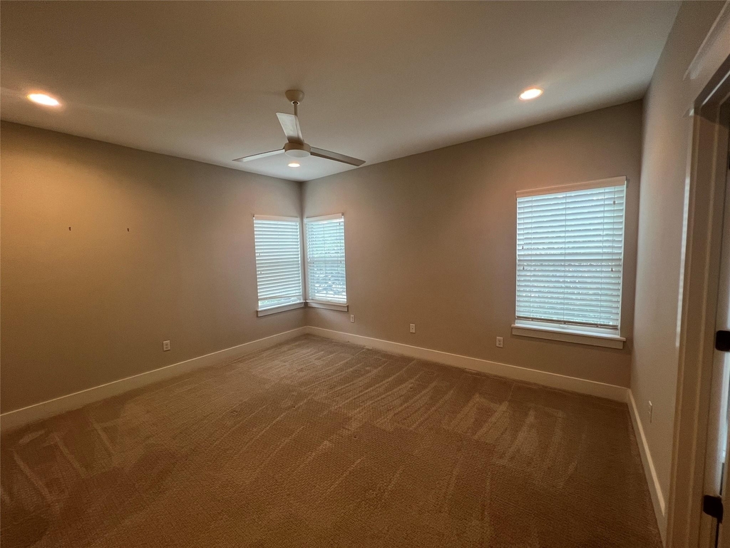 6515 Davis Ln - Photo 11