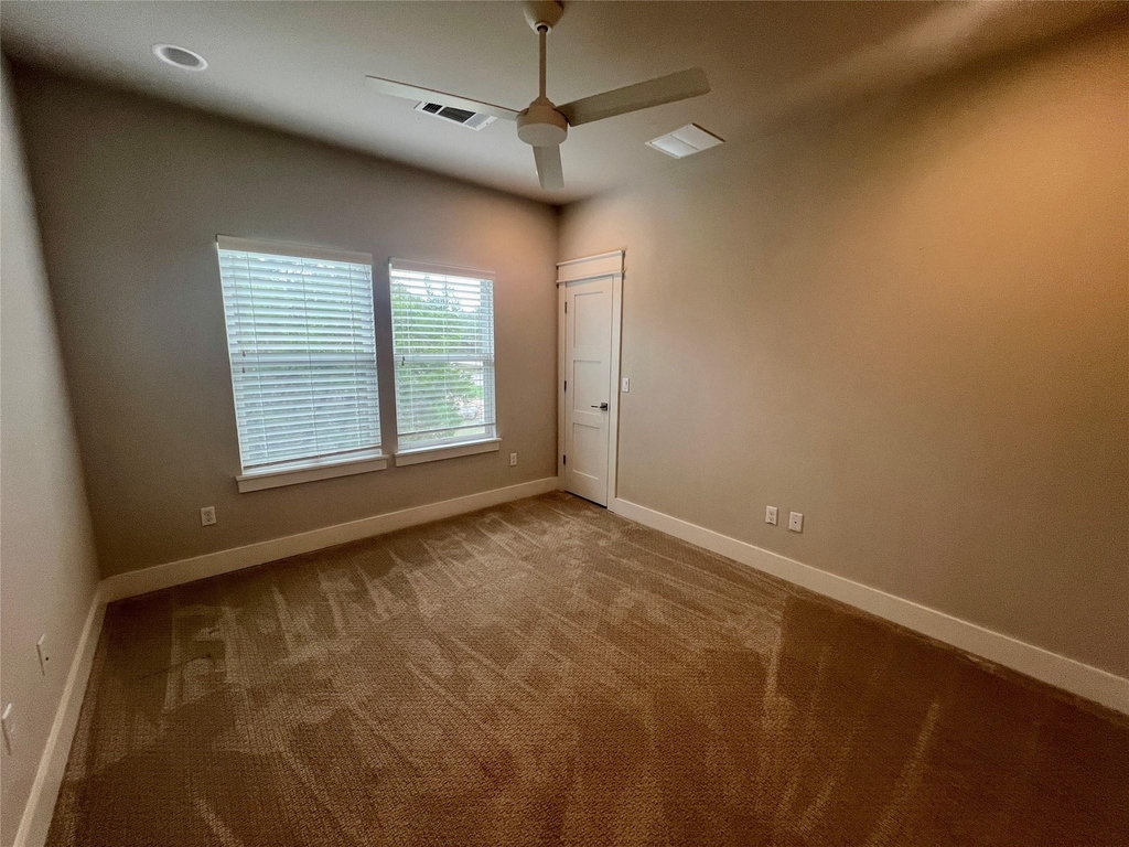 6515 Davis Ln - Photo 17