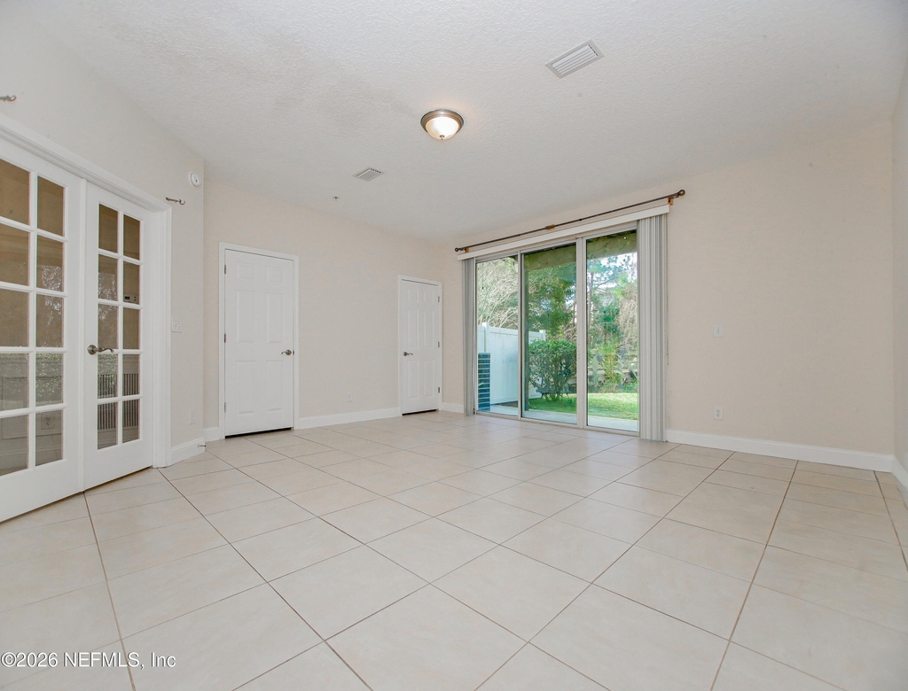 4442 Rock Creek Circle - Photo 5