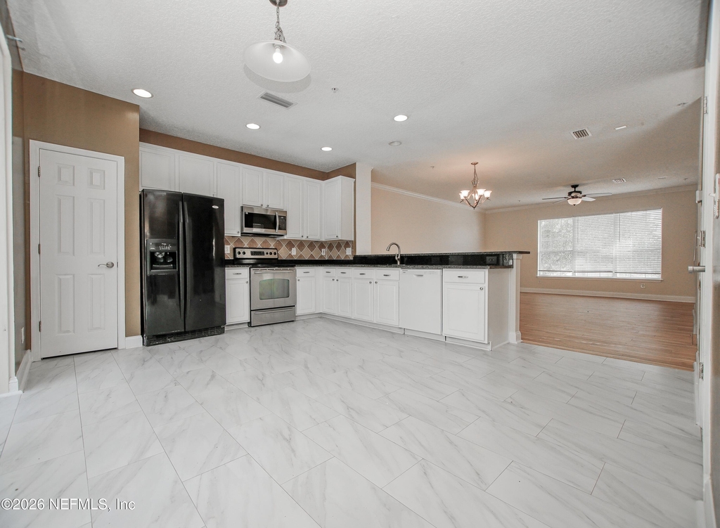 4442 Rock Creek Circle - Photo 13