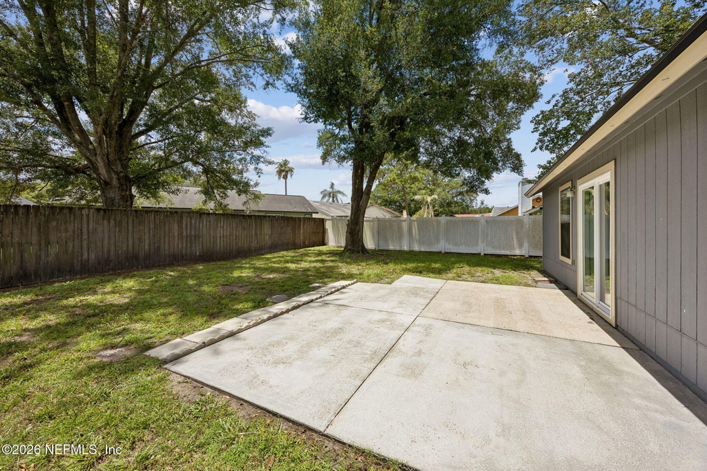 8362 Rockridge Drive - Photo 20