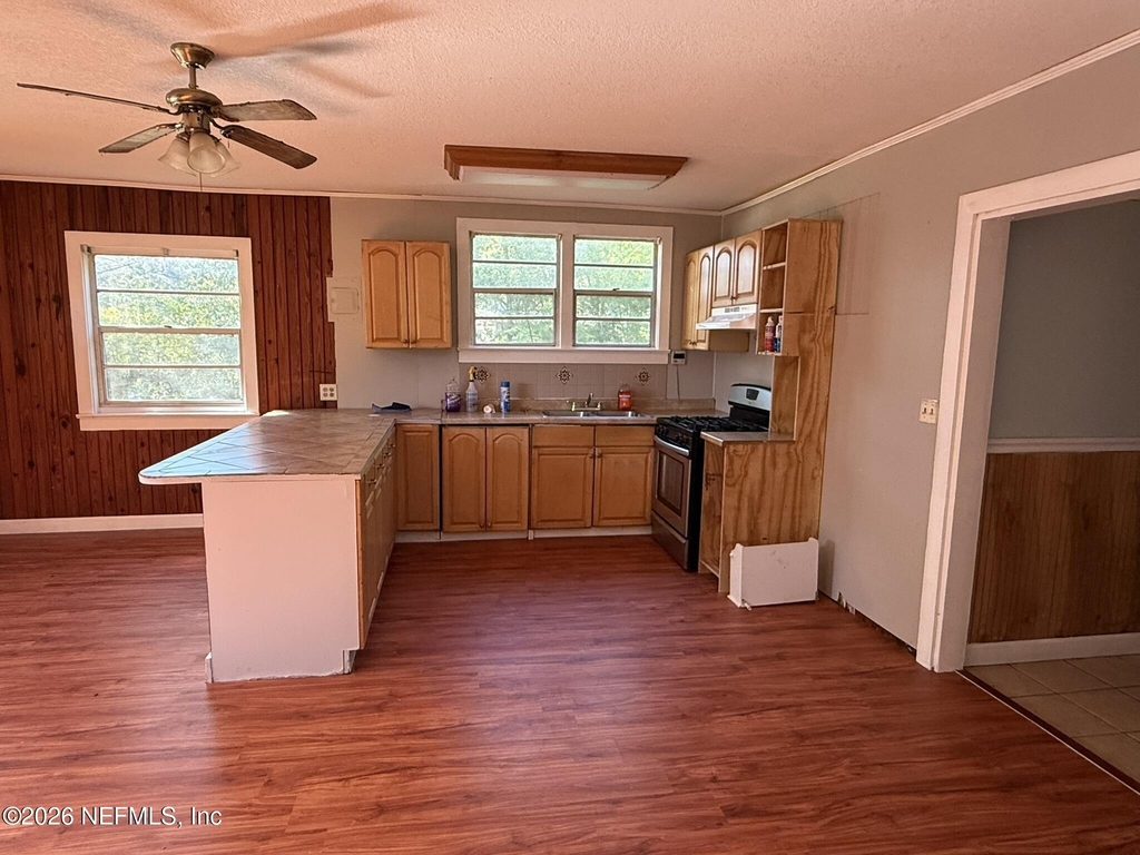 1610 Cleveland Avenue - Photo 2