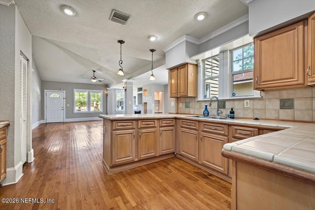 2886 Forbes Street - Photo 14