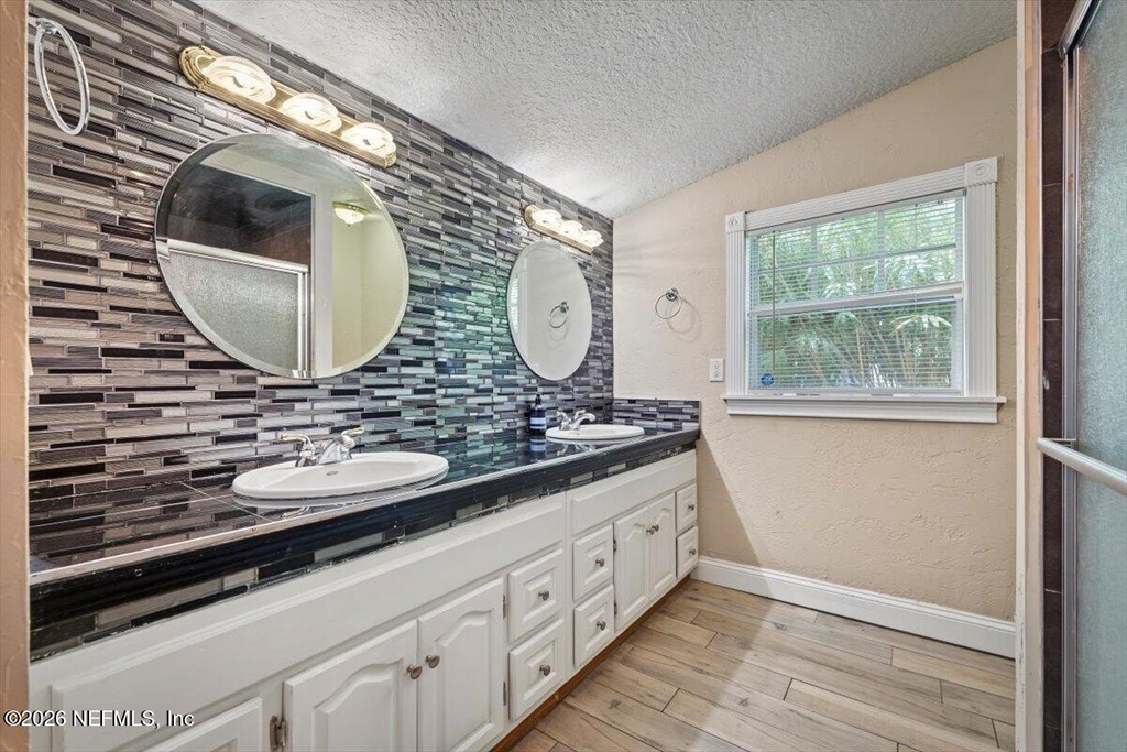 2886 Forbes Street - Photo 26