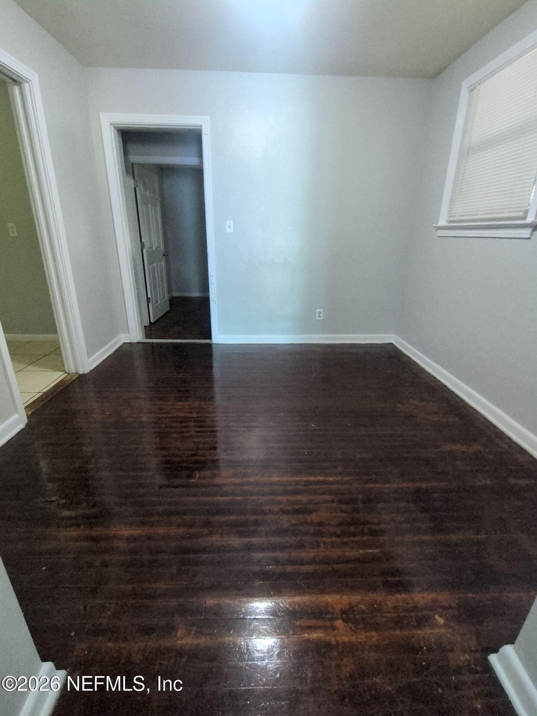 5440 Calloway Court - Photo 2