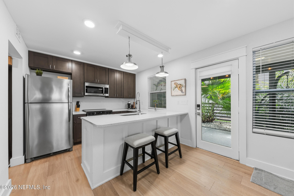 189 19th Avenue N - Photo 11
