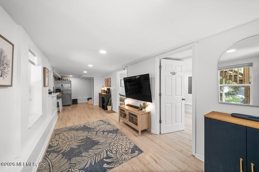 457 7th Avenue S - Photo 5