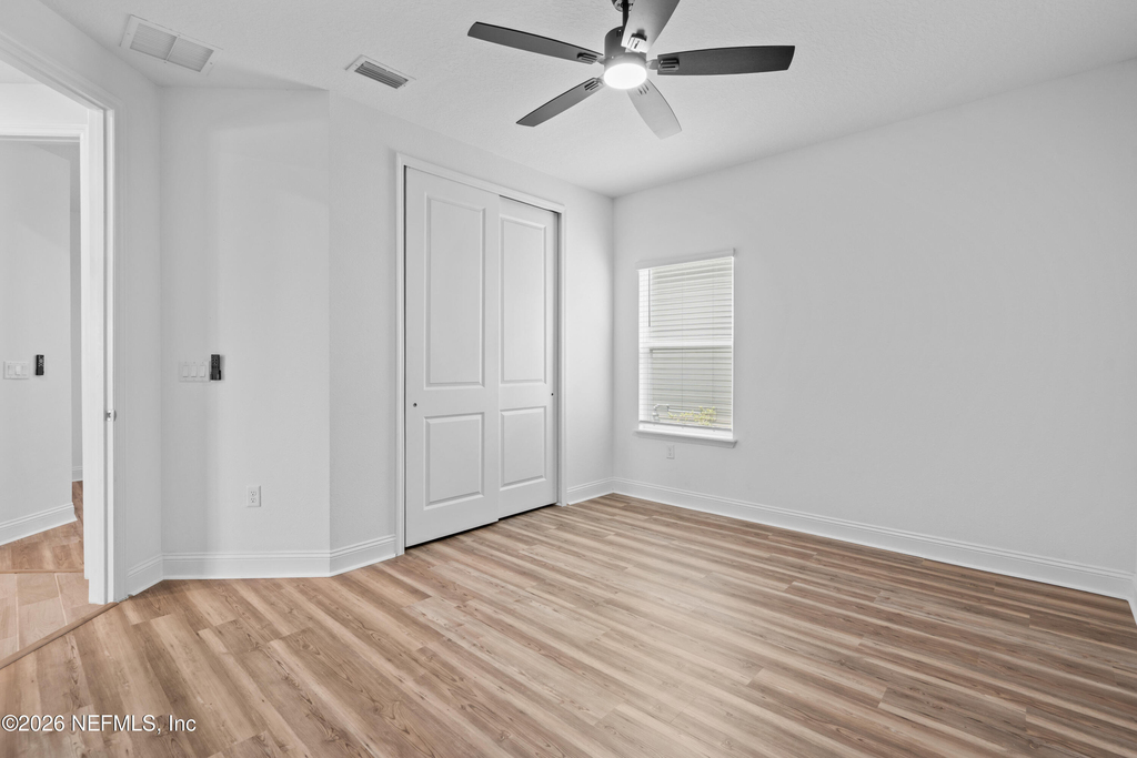 260 Oaklawn Court - Photo 12